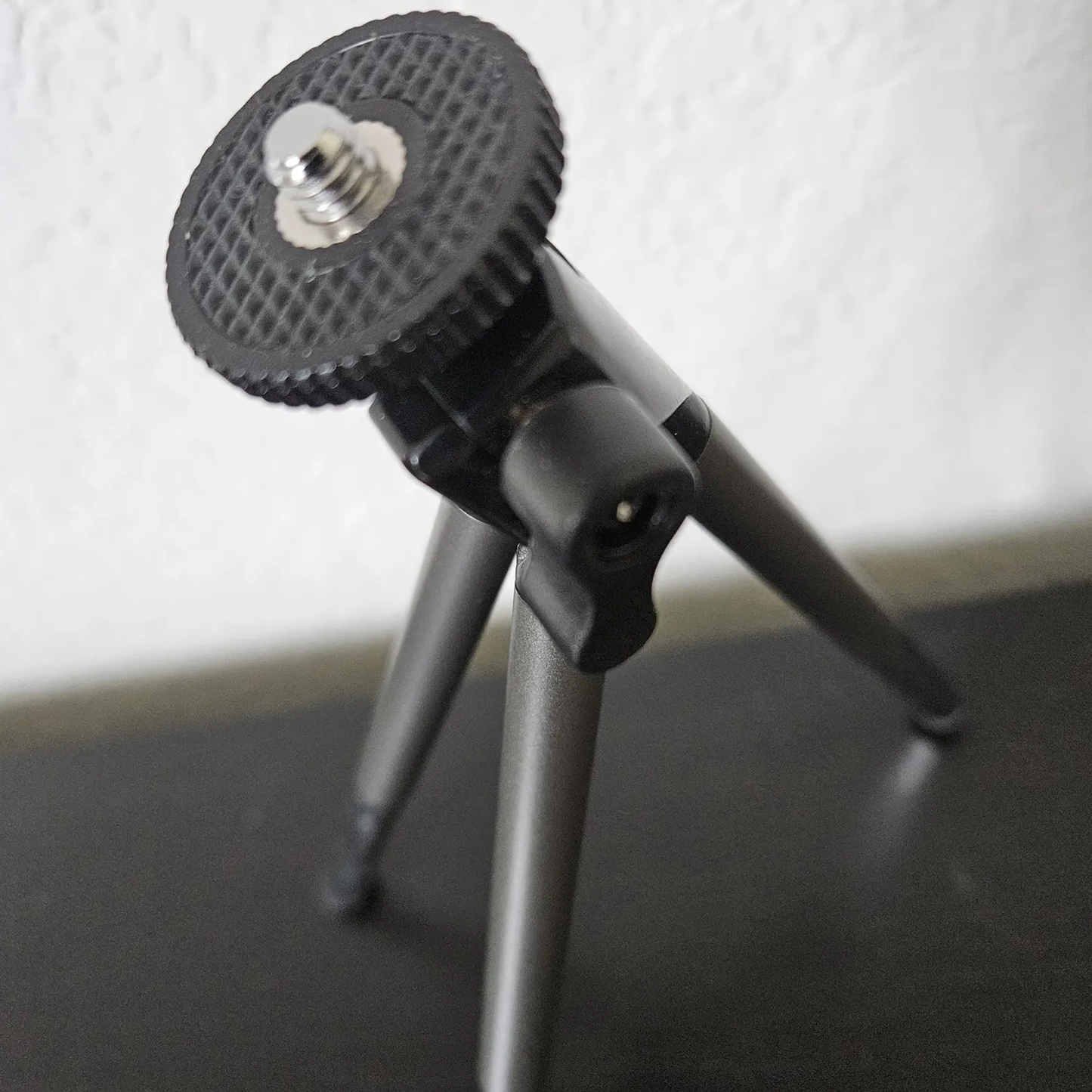 Retractable Desktop Mini Tripod, Portable Compact Three-Legged Support Bracket For Compact Imaging Devices